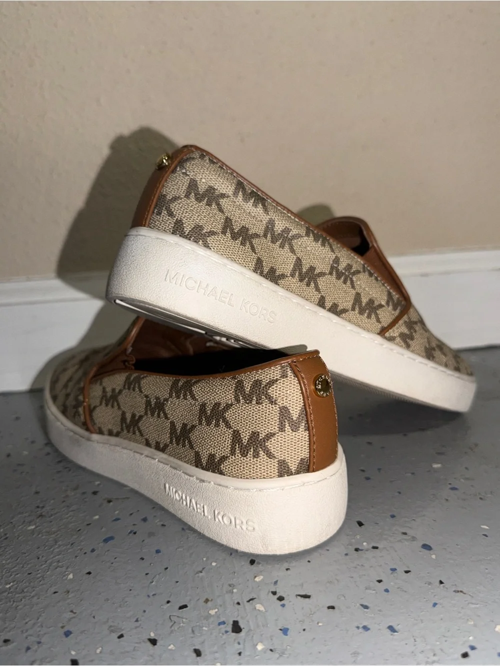 Michael Kors Slip-On Sneakers MK Logo Canvas Tan Sz 5.5 Women’s